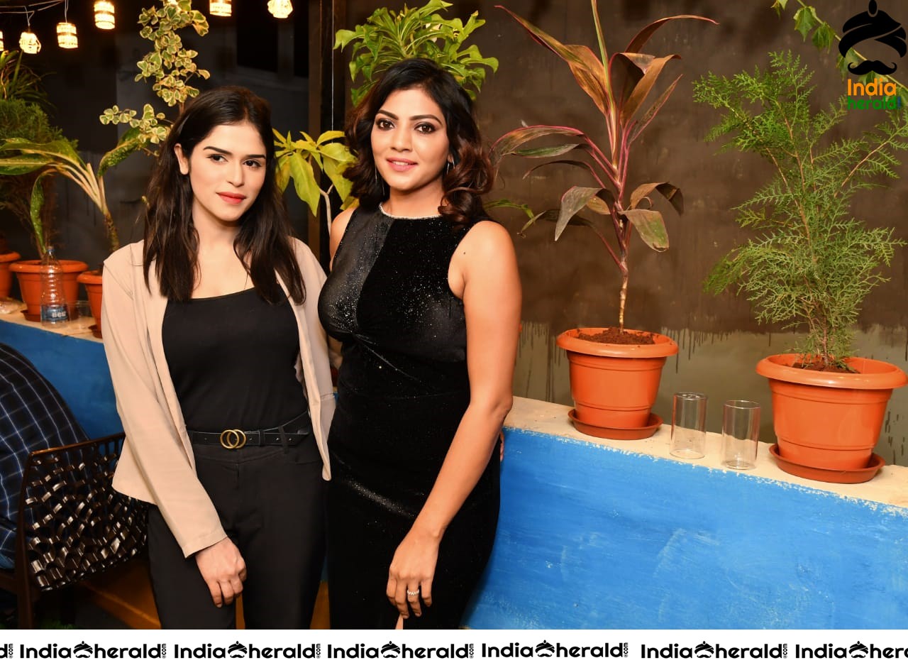 Actress Lahari Grand Launched IGNITE THE MUGHALI KITCHEN RESTAURANT Set 1