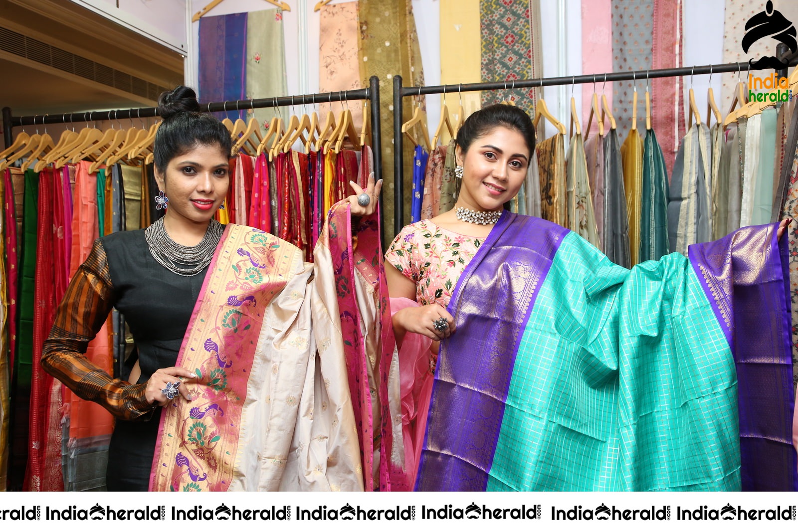 Actress Meghali Inaugurates Trendz Expo at Taj Krishna