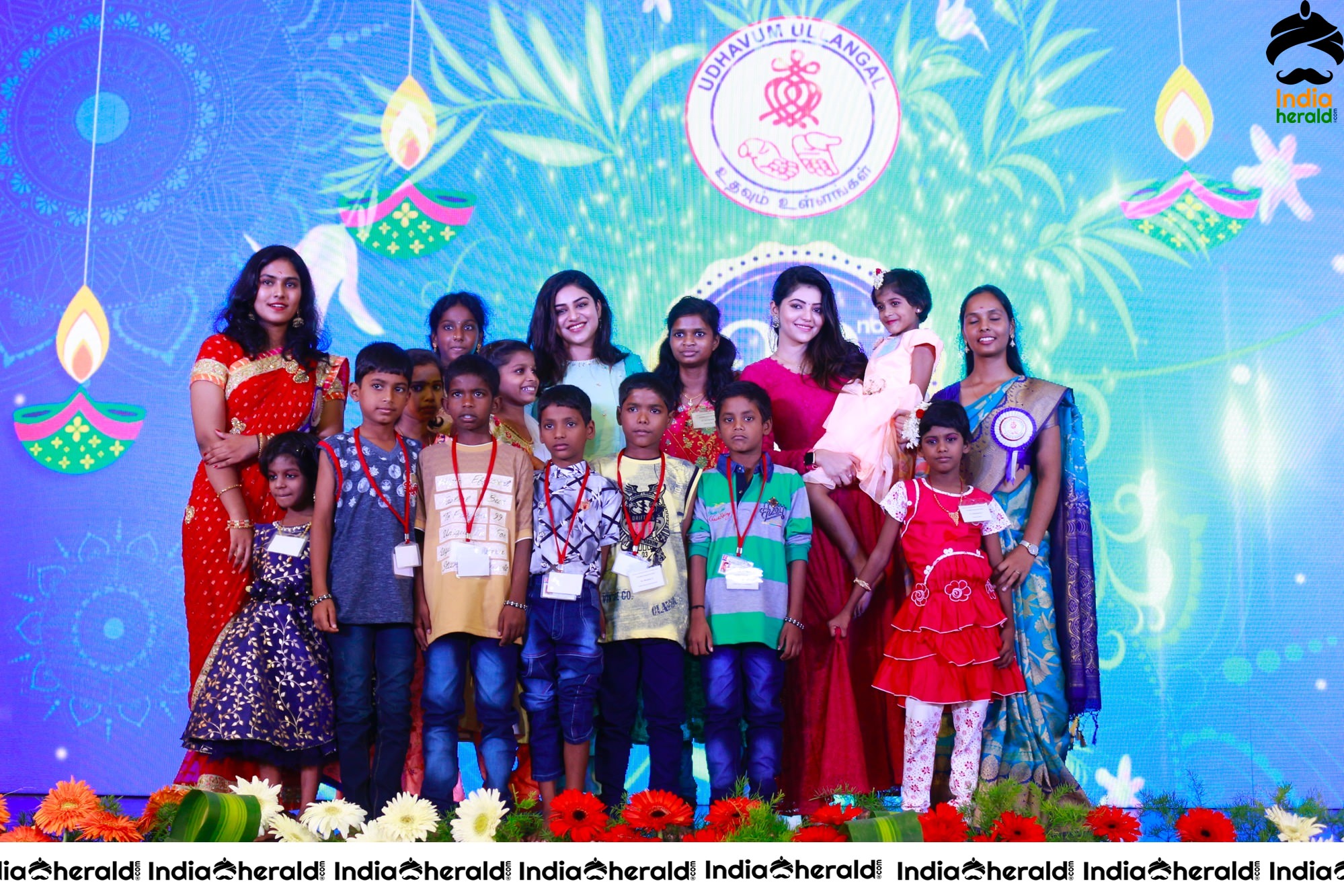 Actresses Indhuja and Athulya Celebrated Diwali with Kids