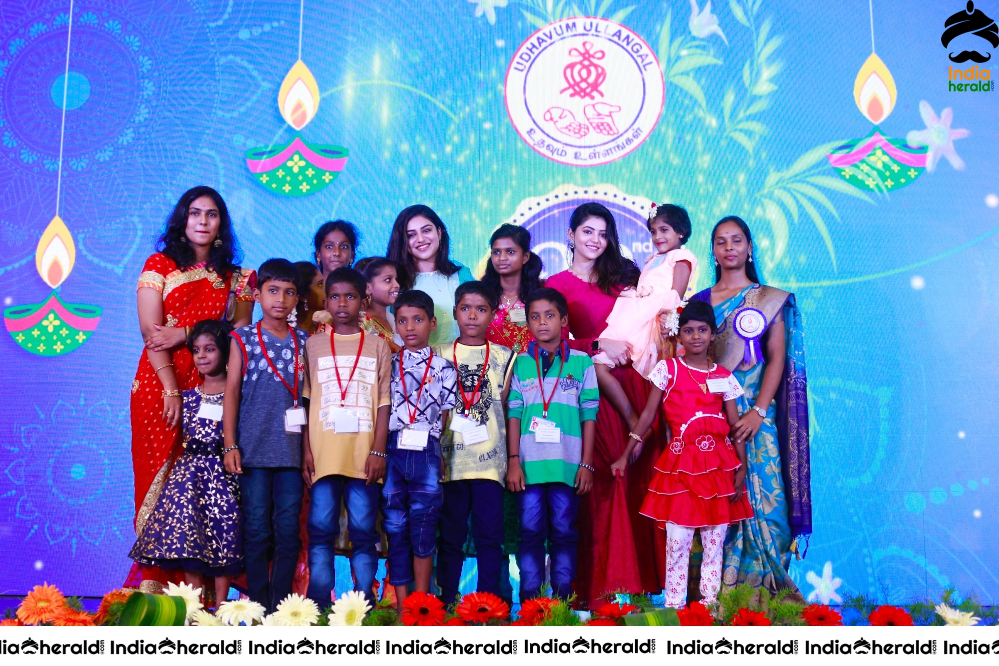 Actresses Indhuja and Athulya Celebrated Diwali with Kids