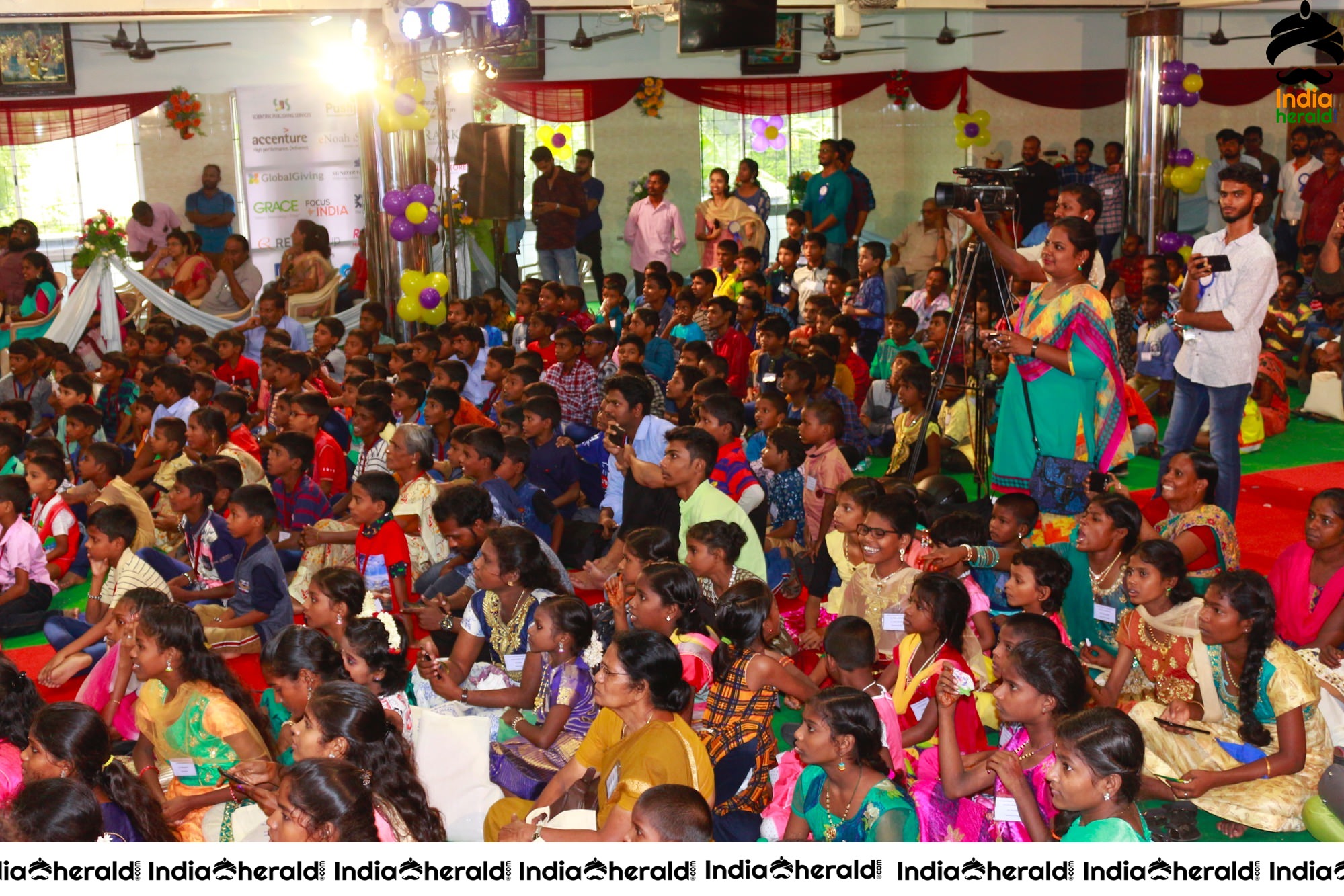 Actresses Indhuja and Athulya Celebrated Diwali with Kids