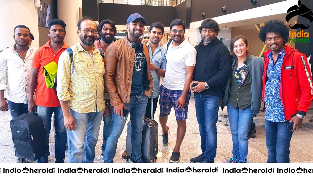 Agni Siragugal crew leaves to Moscow