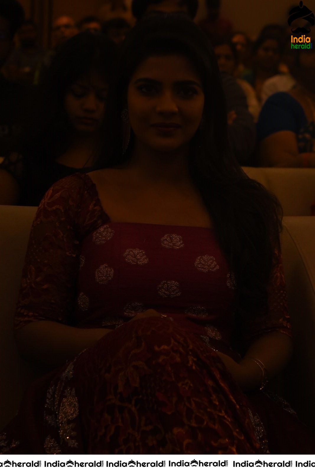 Aishwarya Rajesh looking gorgeous at Mismatch Pre Release Event Set 2