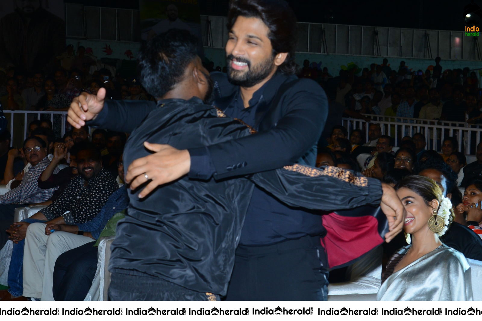 Ala Vaikuntapuramlo Movie Success Celebrations Photos Set 4