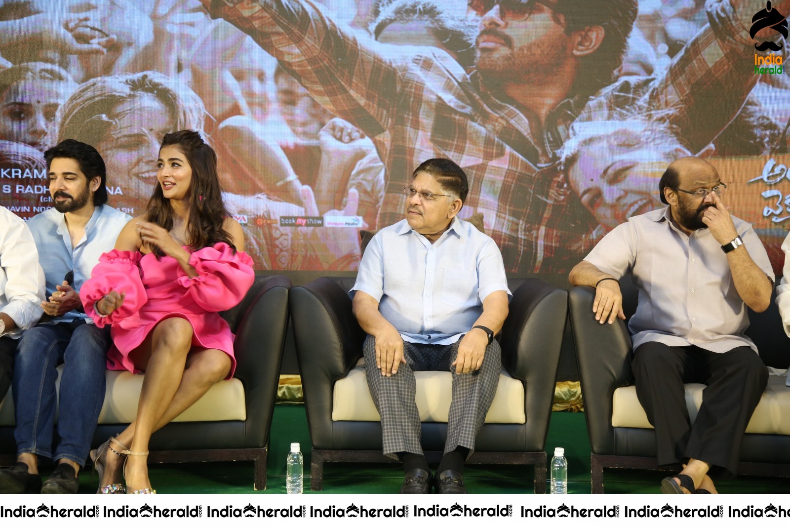 Ala Vaikunthapurramloo Movie Success Meet Set 4