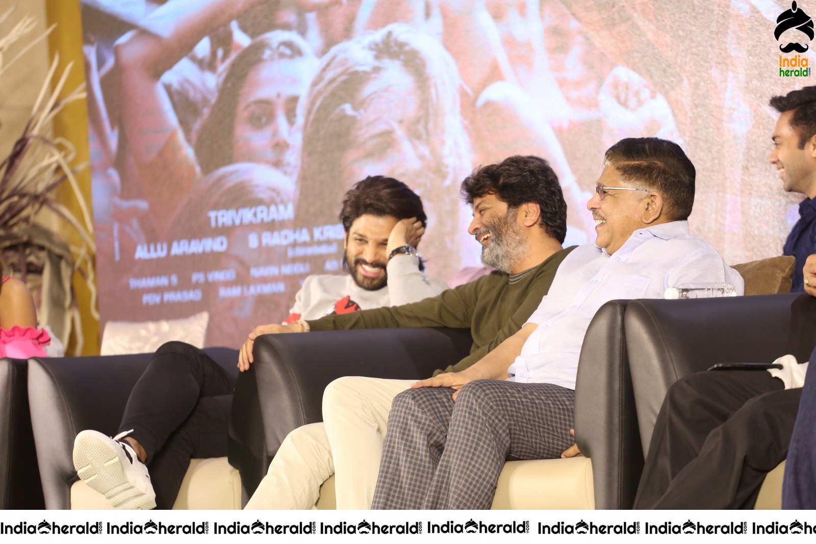 Ala Vaikunthapurramloo Movie Success Meet Set 7