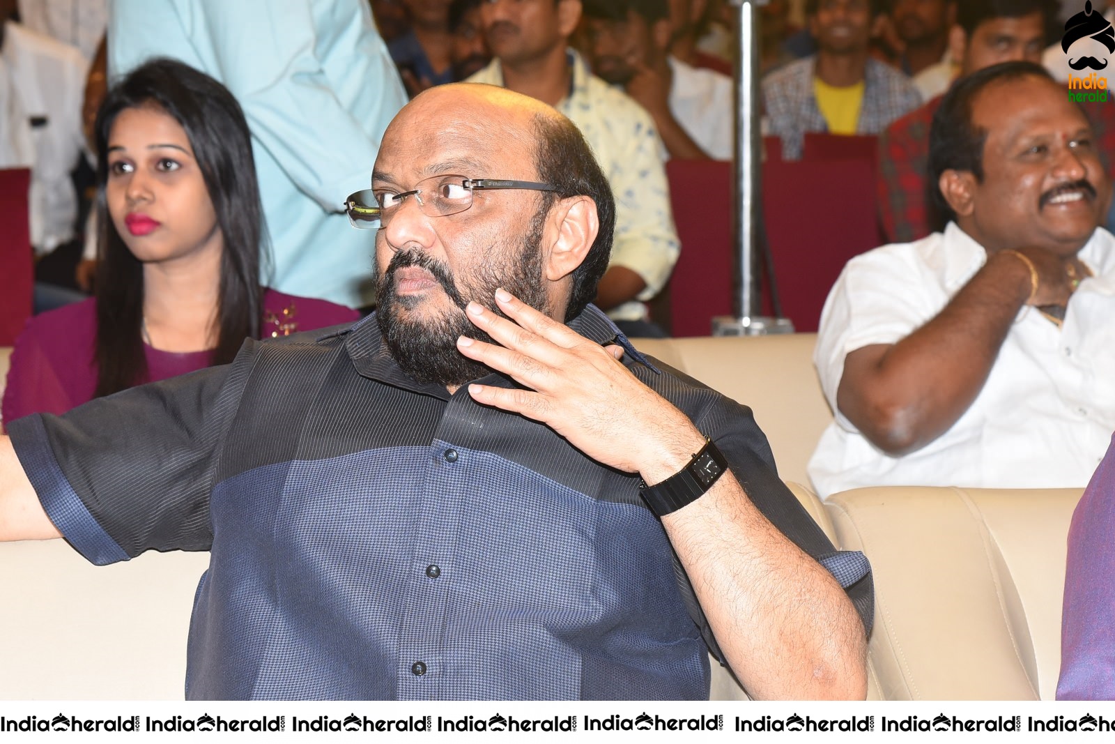 Ala Vailkunthapurramuloo Movie Thanks Meet Set 2