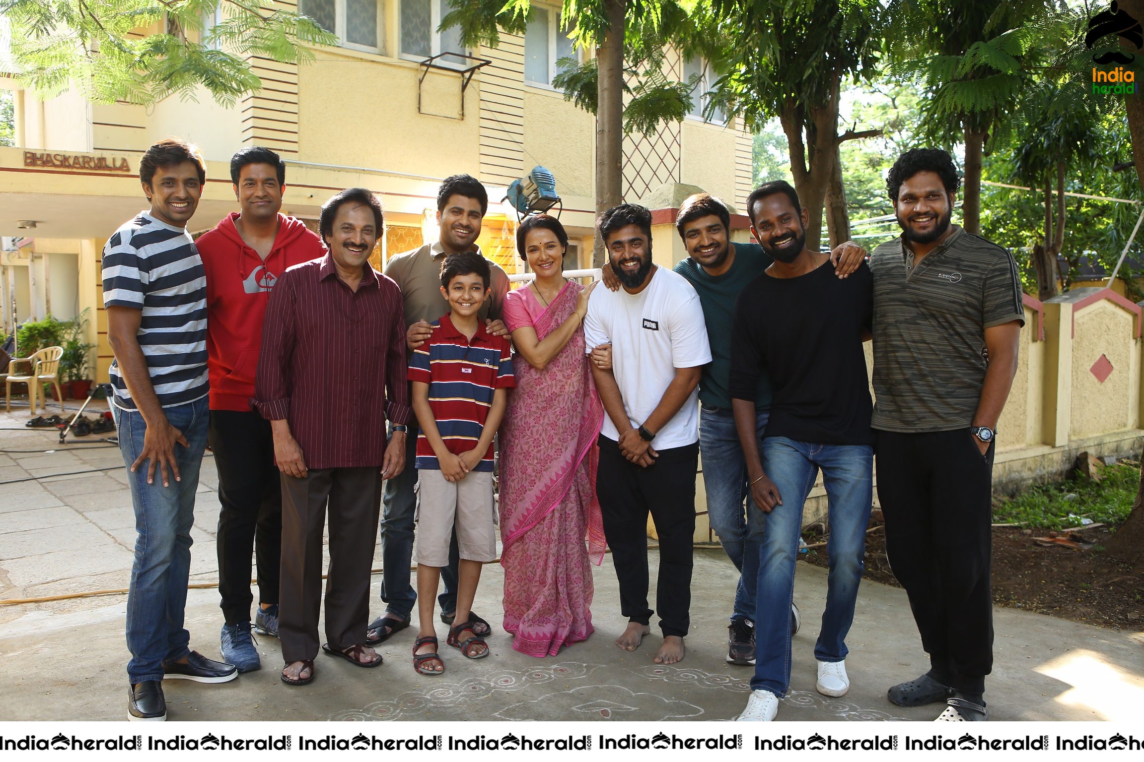 Amala Akkineni Joins the Sets of Sharwanand Film