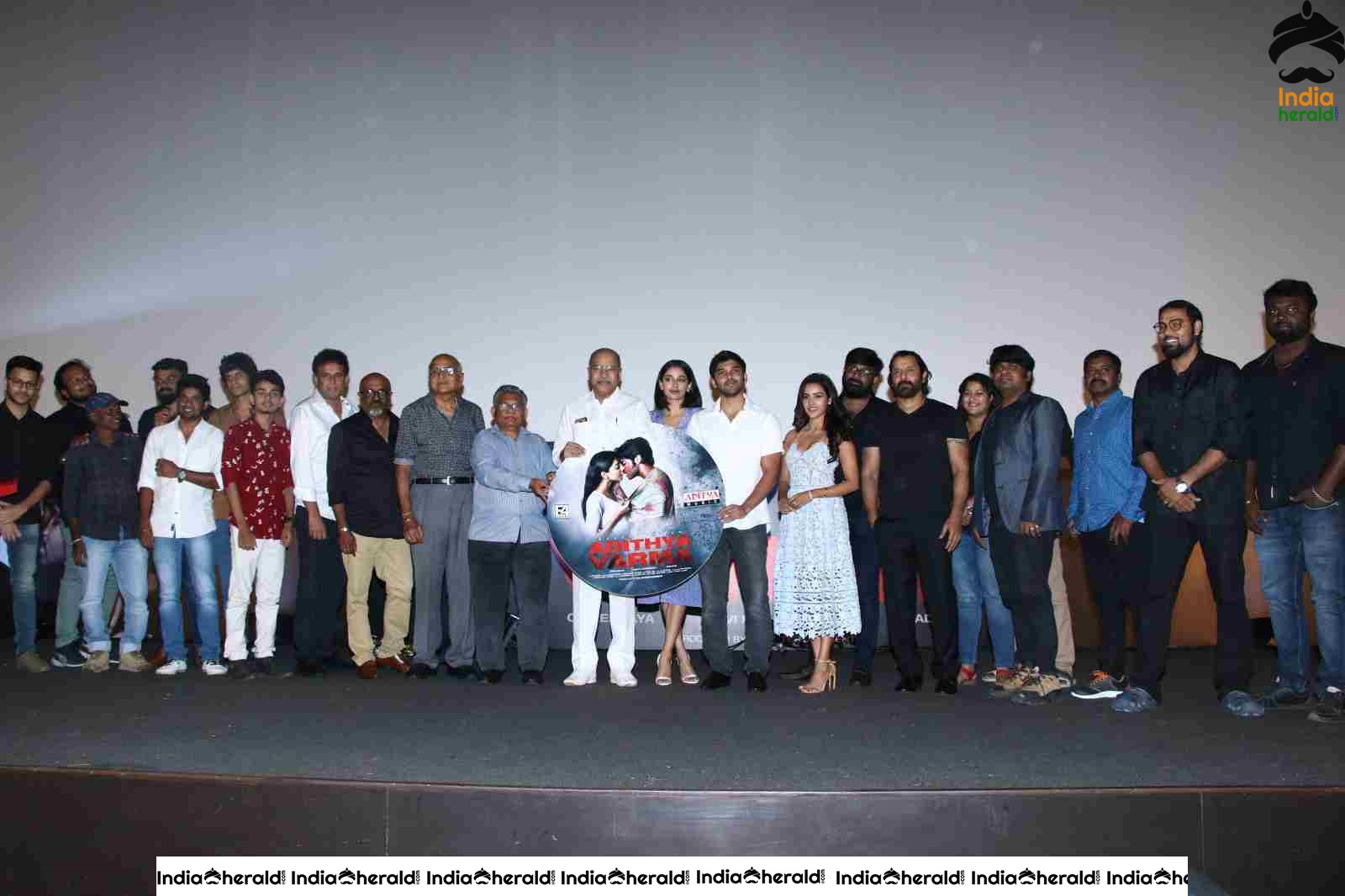 Arjun Reddy Remake Adithya Varma Press Meet Stills Set 2