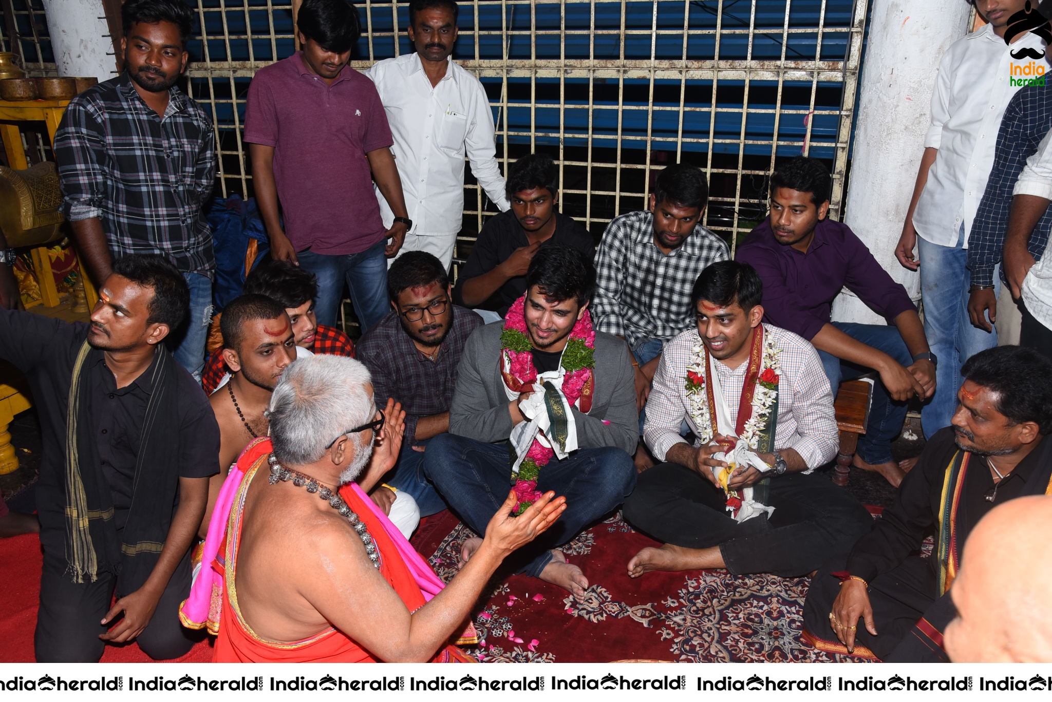 Arjun Suravaram Tour at Bhadrakali temple Warangal Set 1