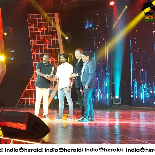 Auto Shankar wins MTV IWM DIGITAL AWARDS for Best Web Series