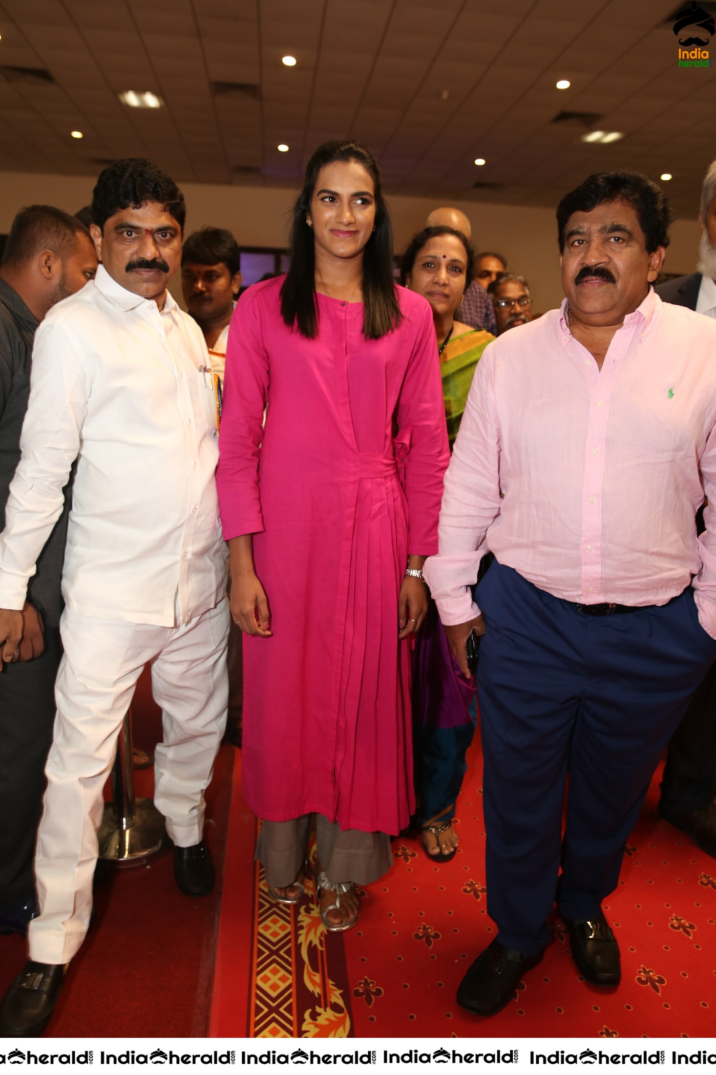 Badminton Champion PV Sindhu felicitated by Dr Ramineni Foundation Set 1