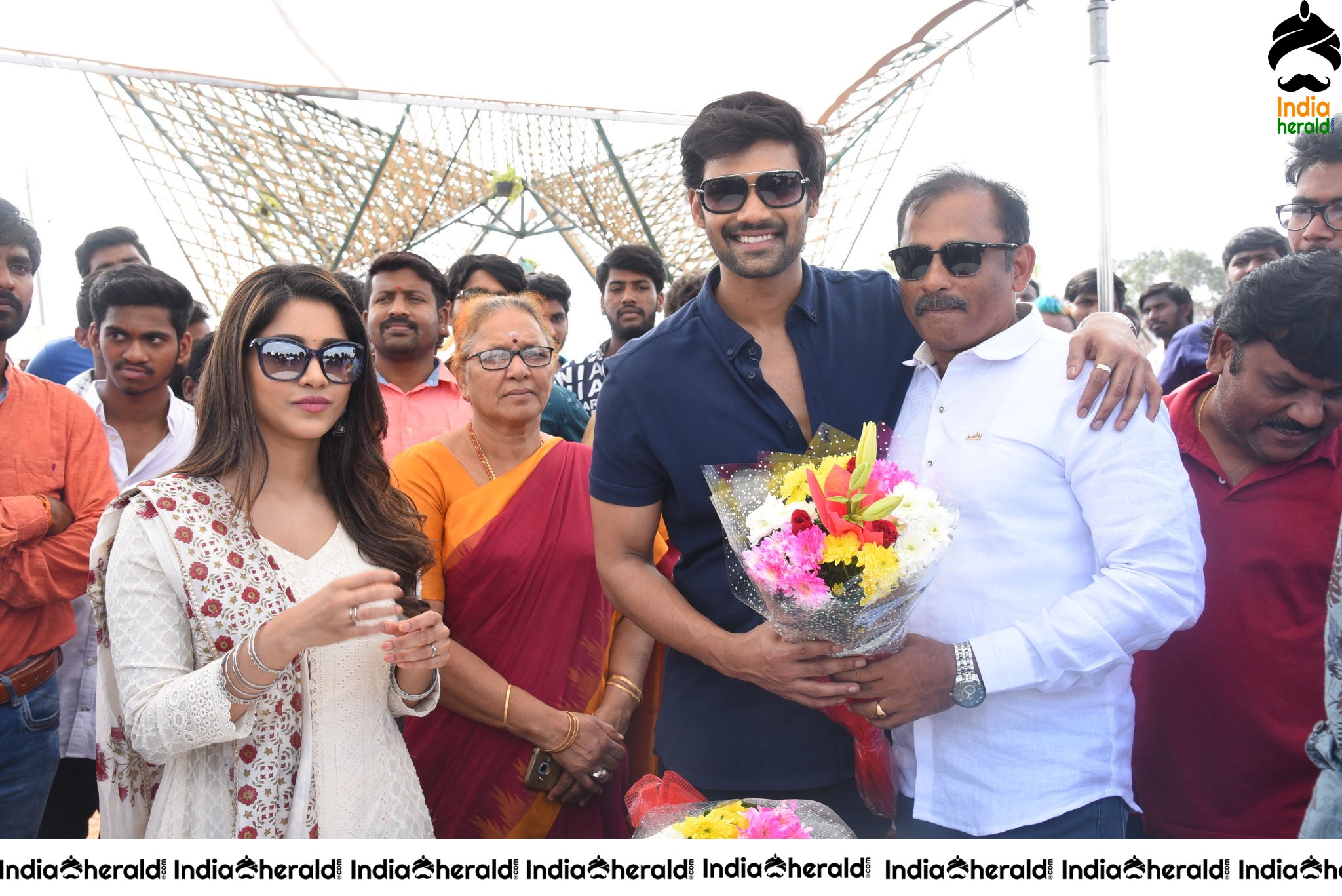 Bellamkonda Sai Sreenivas Birthday Celebrations in the Sets of BSS8 Set 2