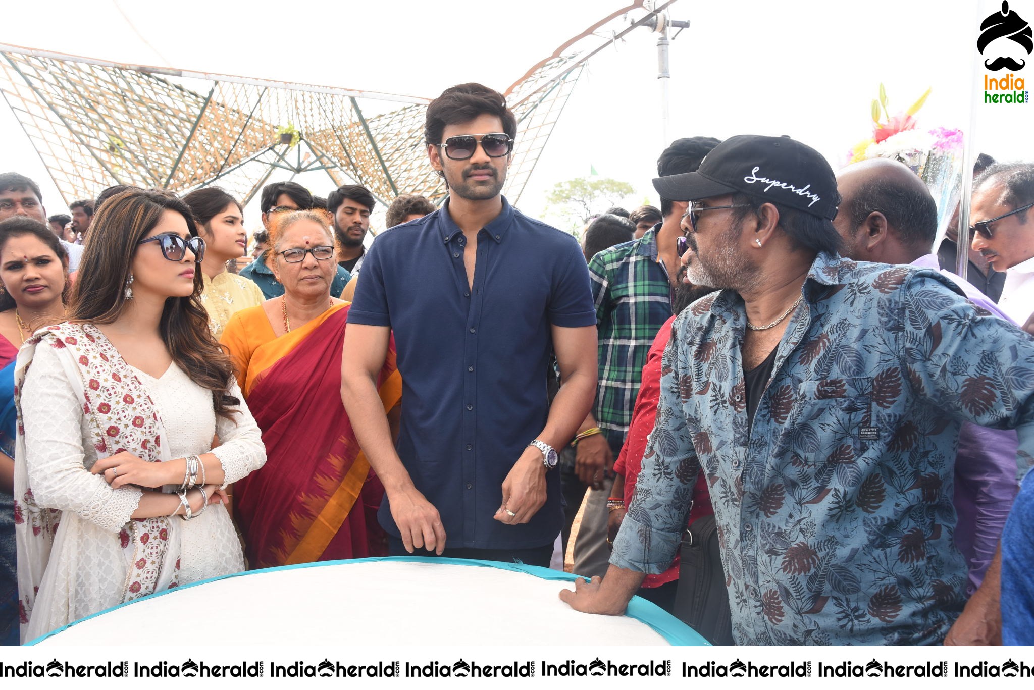 Bellamkonda Sai Sreenivas Birthday Celebrations in the Sets of BSS8 Set 2