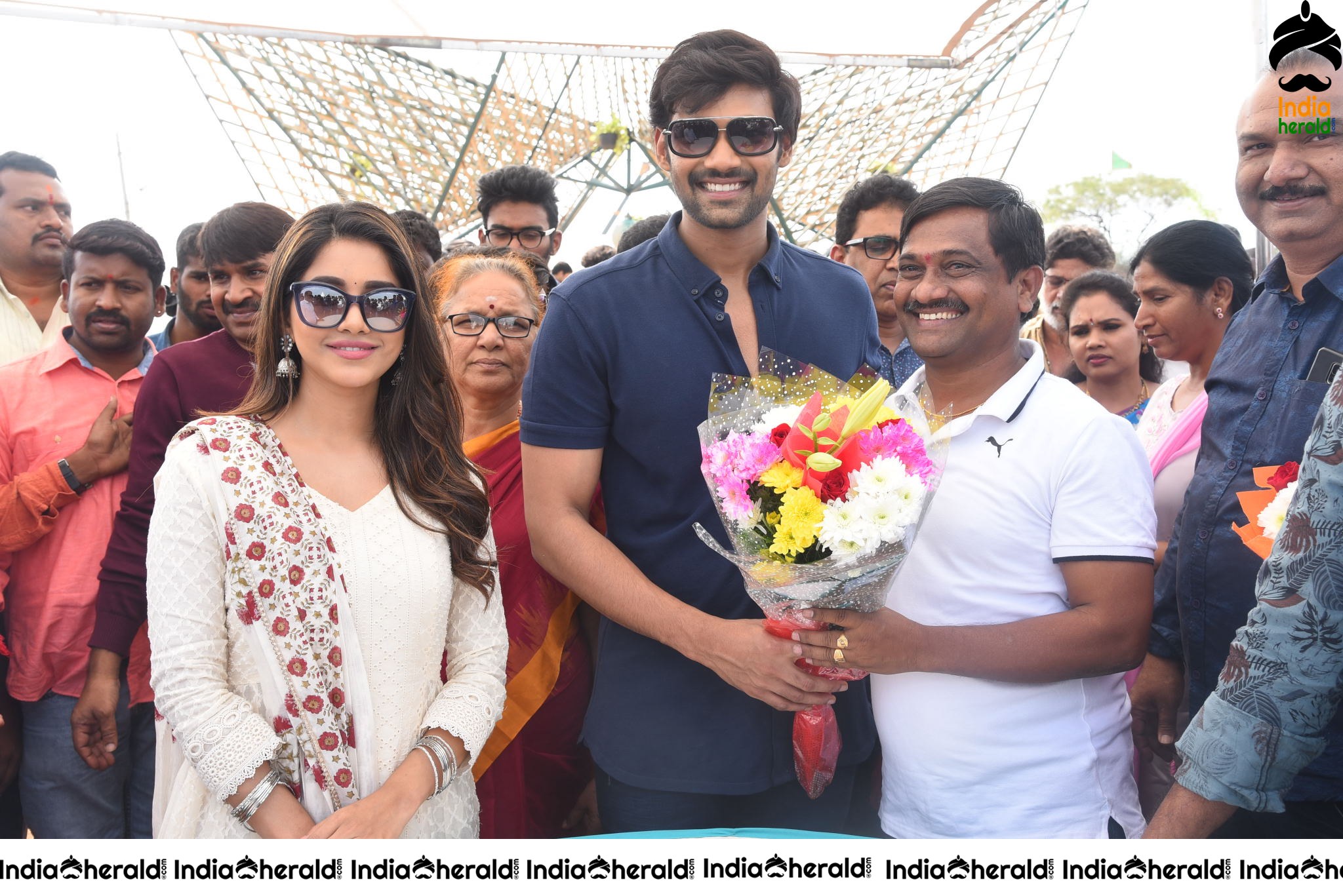 Bellamkonda Sai Sreenivas Birthday Celebrations in the Sets of BSS8 Set 2