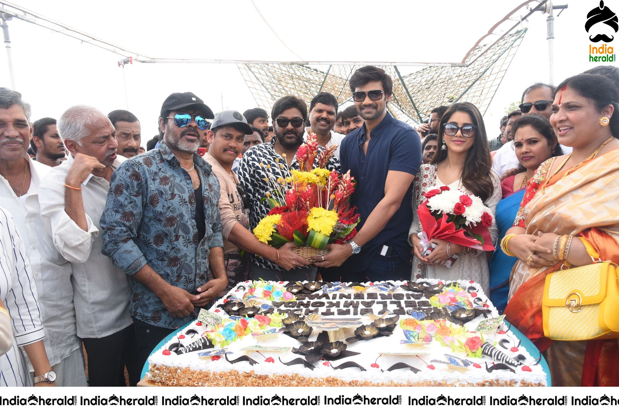Bellamkonda Sai Sreenivas Birthday Celebrations in the Sets of BSS8 Set 3
