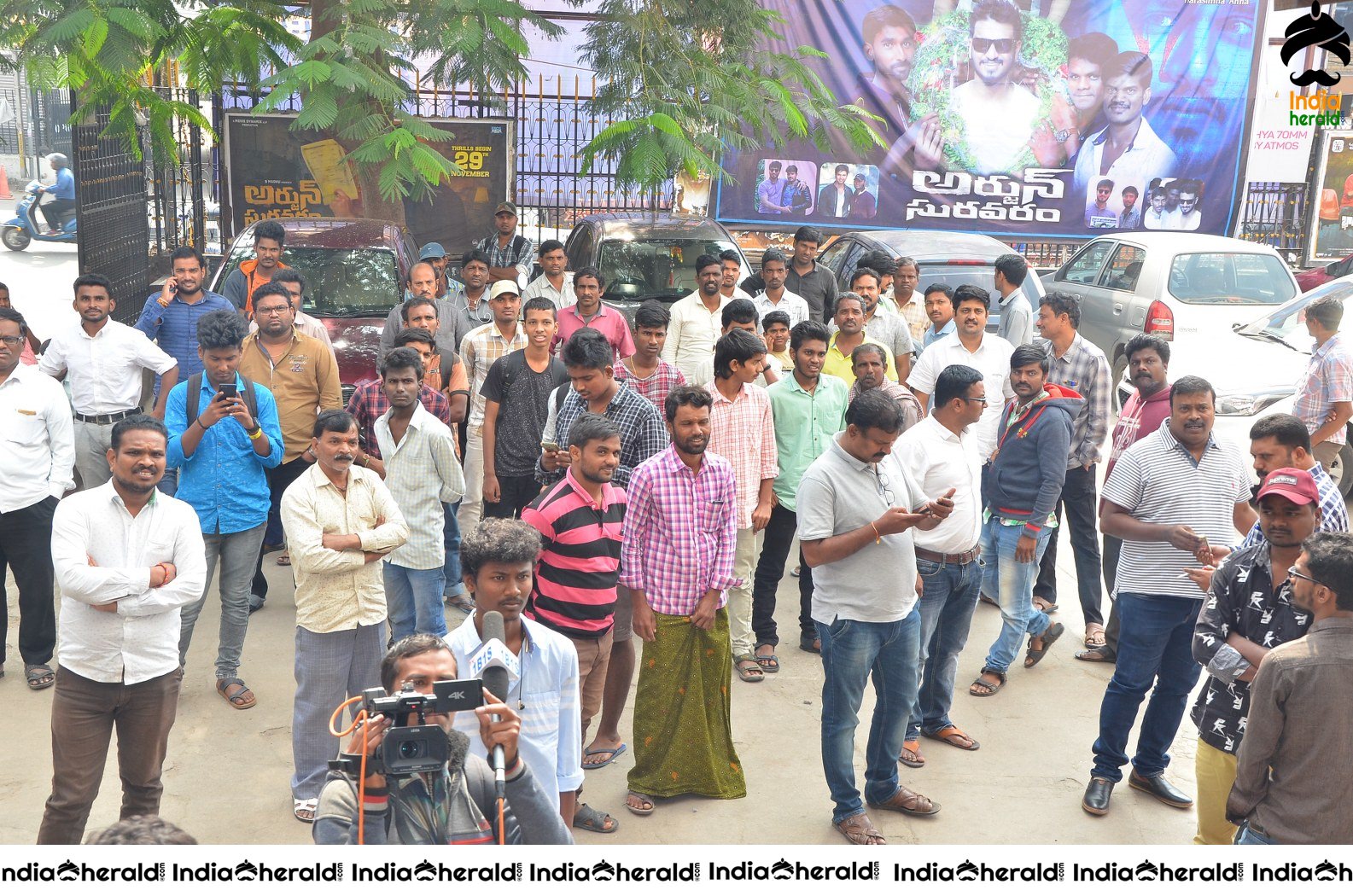 Bhagyanagara Veedhullo Gammathu Team at Sandhya theater Photos Set 1