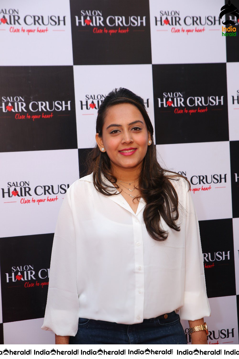 Bigg Boss celebs at Salon Hair Crush launch Set 2