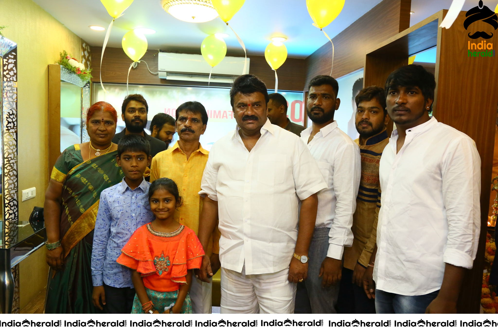 Boss Hair and Beauty Salon Launched At FilmNagar by Actress Lahari Set 1
