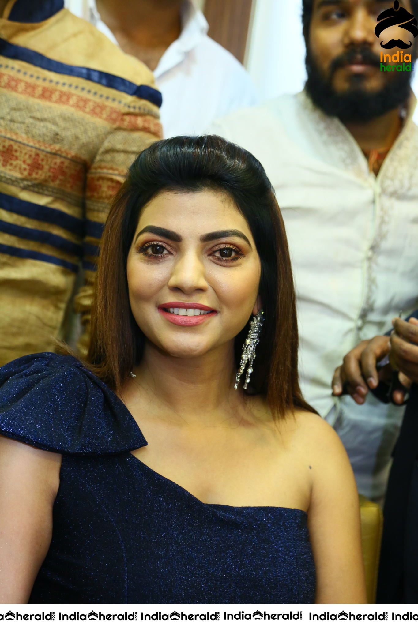 Boss Hair and Beauty Salon Launched At FilmNagar by Actress Lahari Set 2