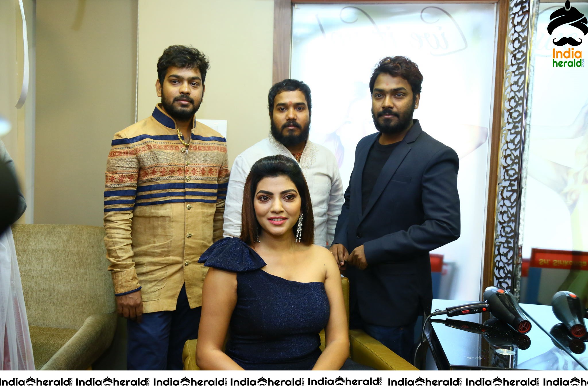 Boss Hair and Beauty Salon Launched At FilmNagar by Actress Lahari Set 2
