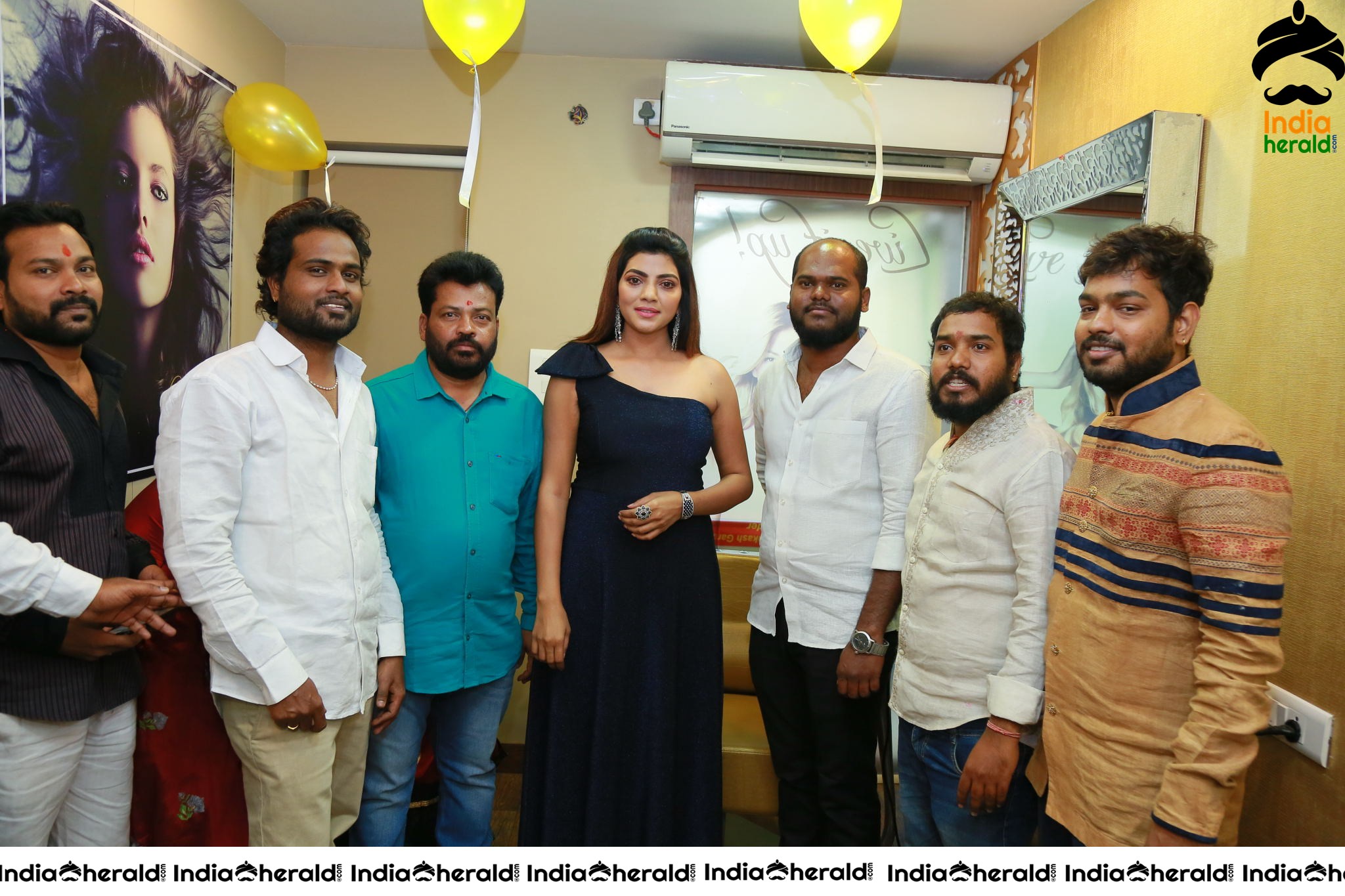 Boss Hair and Beauty Salon Launched At FilmNagar by Actress Lahari Set 3