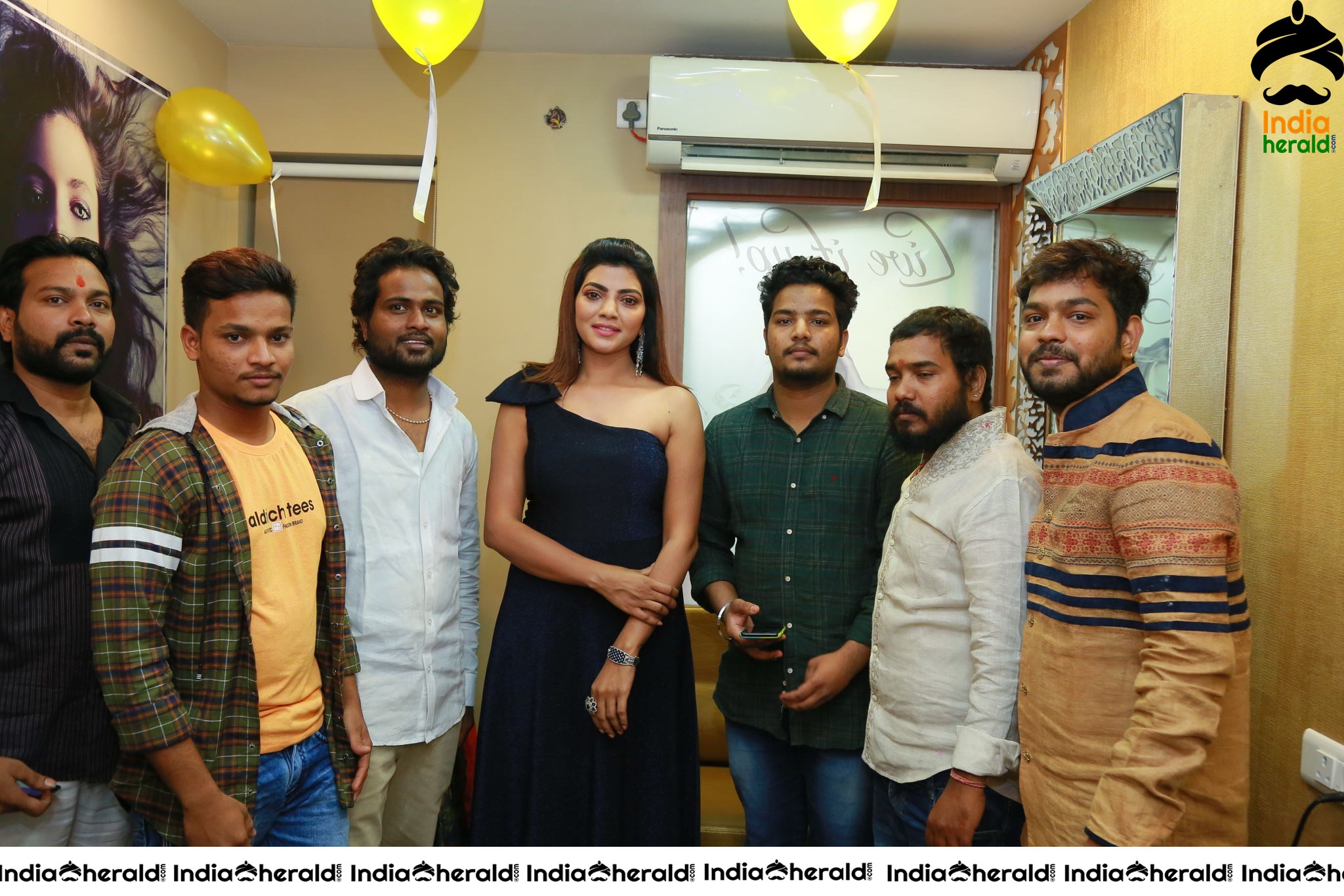 Boss Hair and Beauty Salon Launched At FilmNagar by Actress Lahari Set 3
