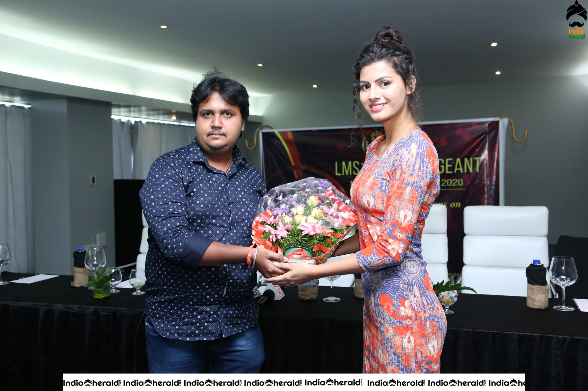 Brochure Launch for Mr and Mrs India 2020 Auditions at Hyderabad Set 1