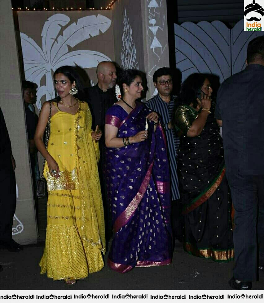 Celebs At Amithbh Bachchan Diwali Party At His Home In Juhu Gallery Set 1