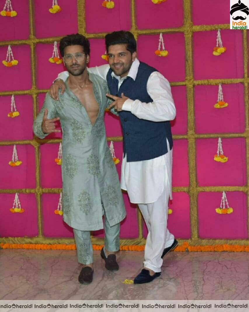 Celebs At Diwali Party Of Krishna Kumar Tanya Kumar And Guru Randhawa Stills