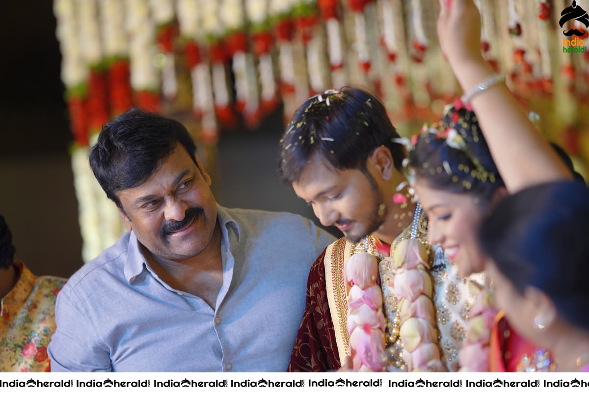 Celebs at Journalist Prabhu Daughter Spandhana Wedding Photos Set 2