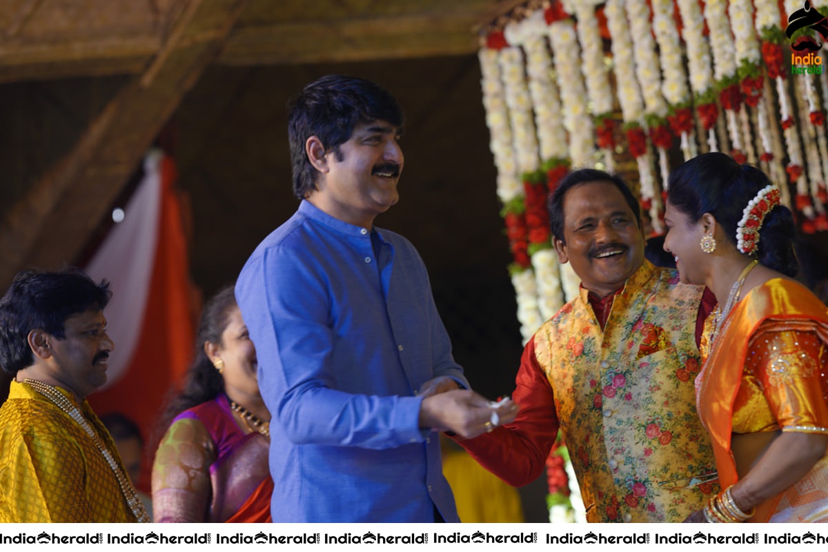 Celebs at Journalist Prabhu Daughter Spandhana Wedding Photos Set 2