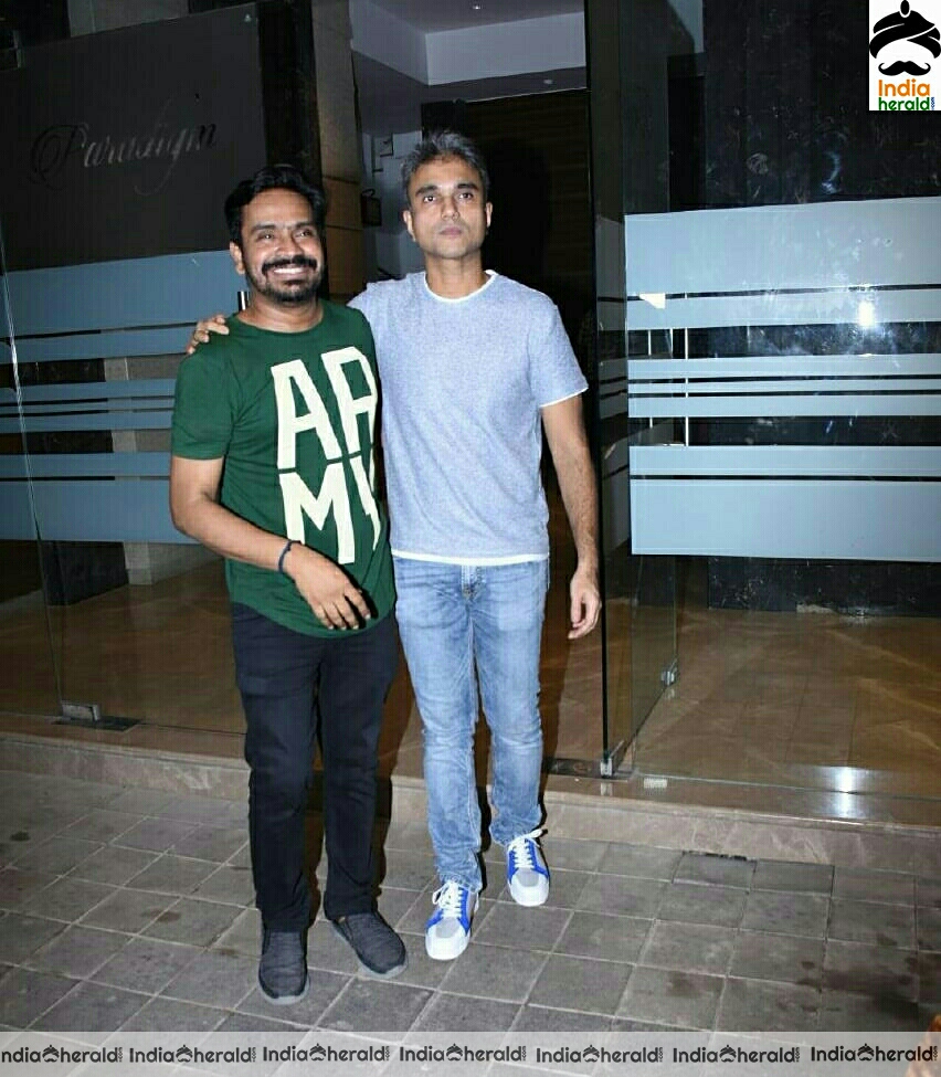 Celebs at Rohini Iyer Party At Her House In Khar set 3