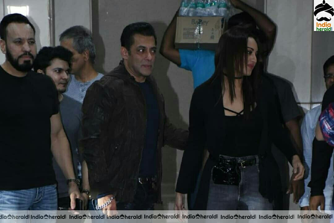 Celebs At Salman khan birthday party at Bandra set 2
