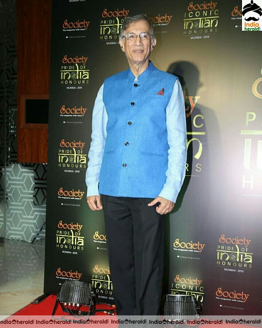 Celebs At Taj Santacruz Society Awards 2019