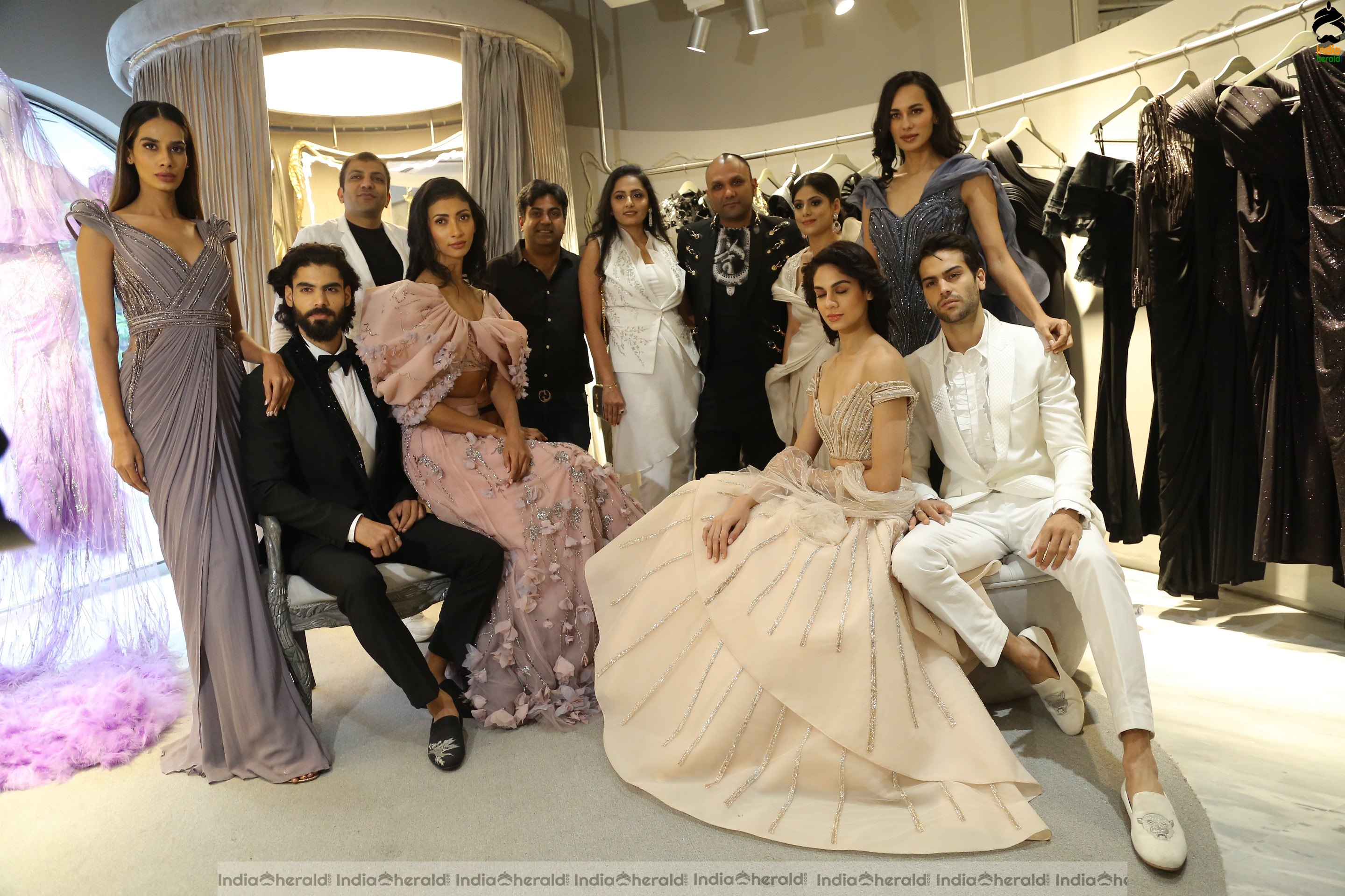 Celebs Gala at the Launch of an Boutique Event Set 1
