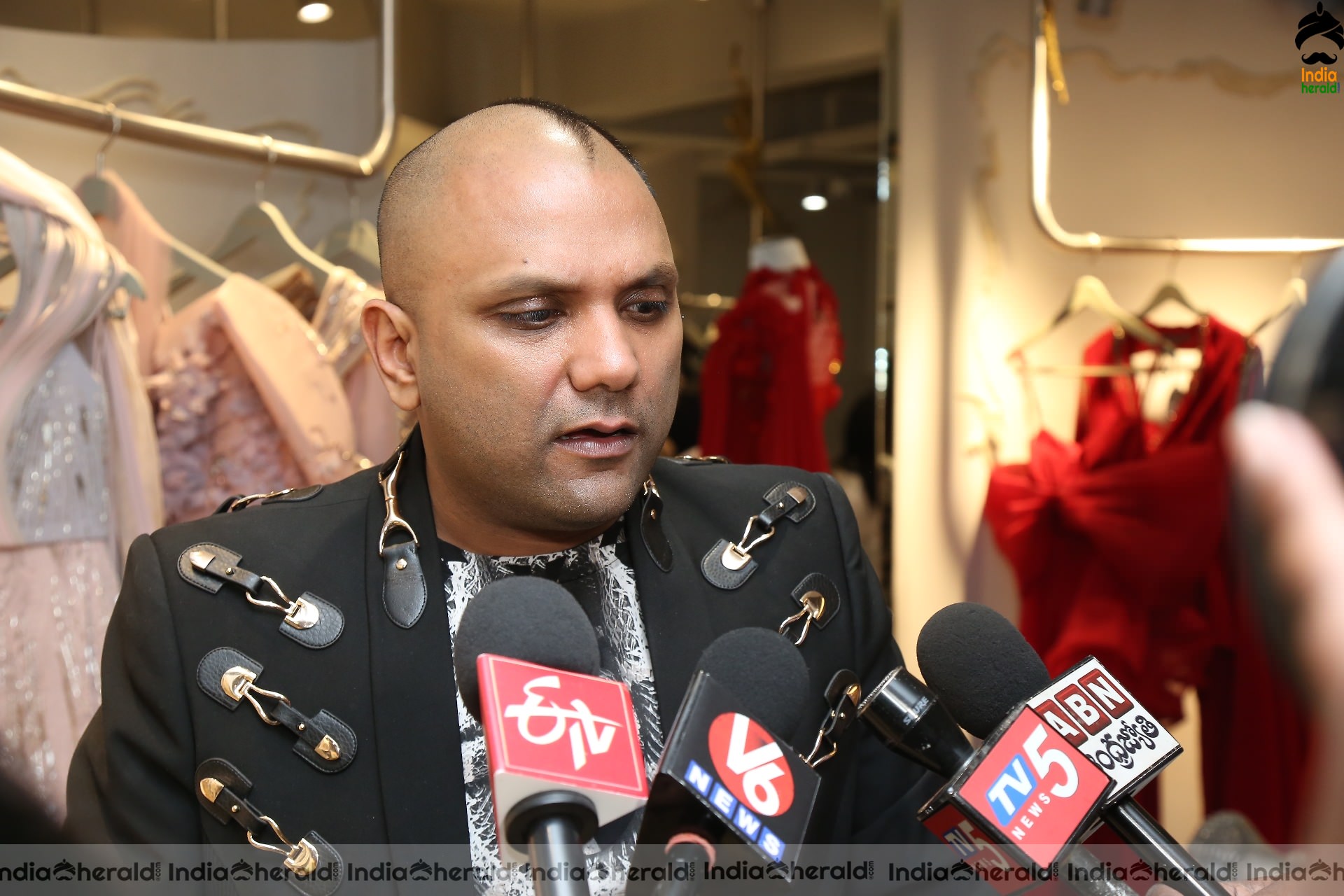 Celebs Gala at the Launch of an Boutique Event Set 2