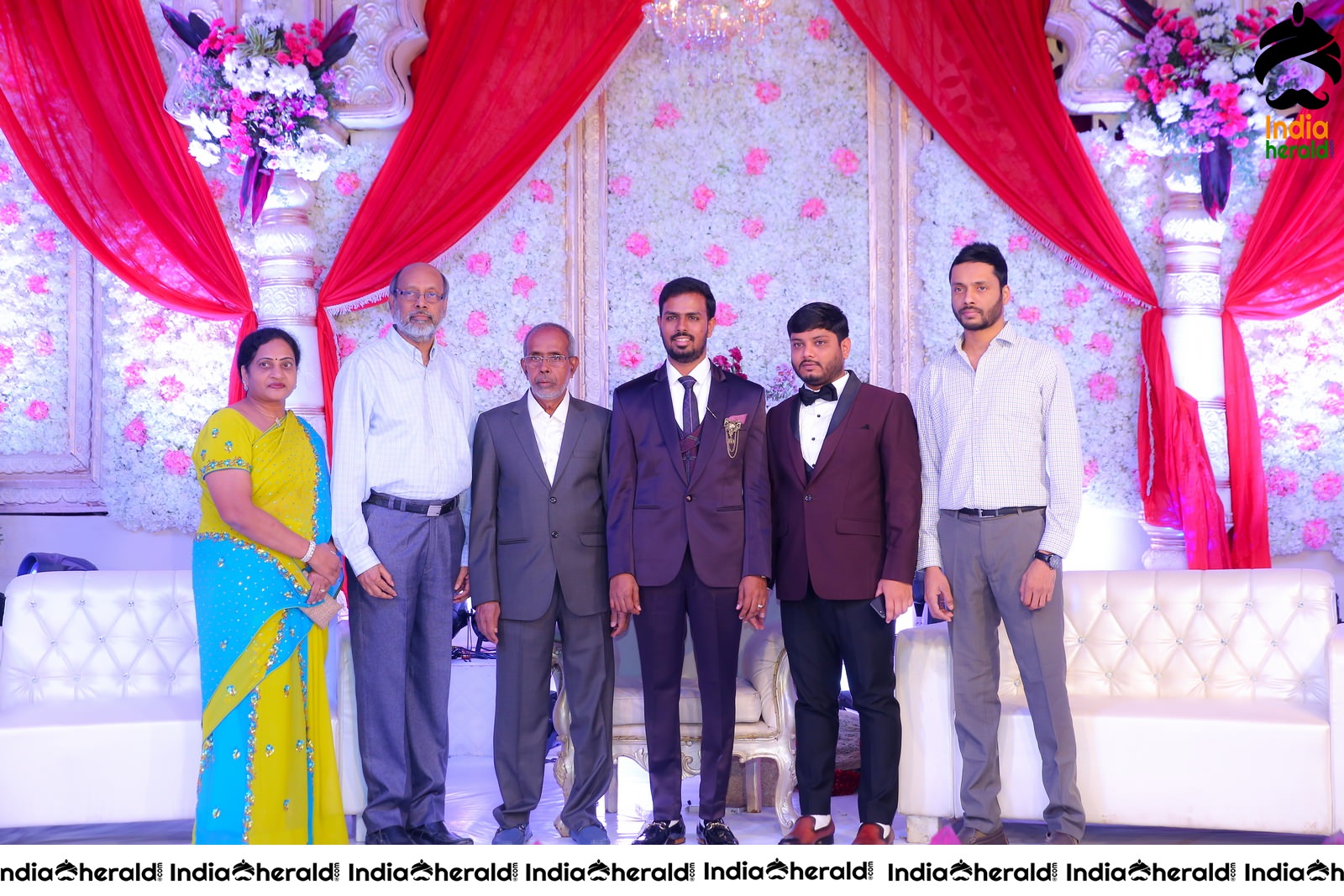 Celebs Gala at Wedding Reception of Syed Javed Ali Set 4