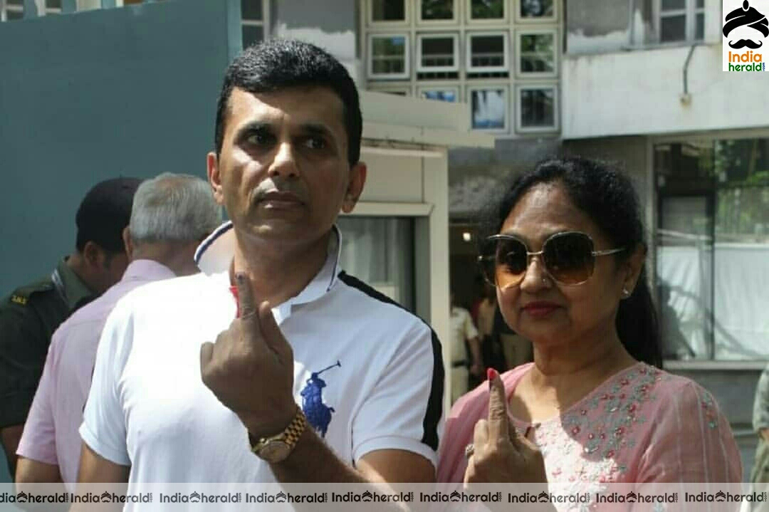 Celebs Ink Their Vote for Maharashtra Elections Set 1