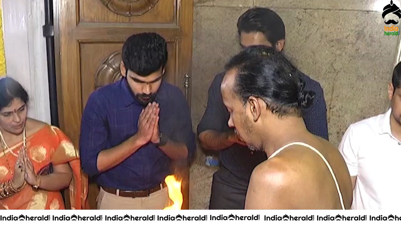 Chaavu Kaburu Challaga Movie Launch Photos Set 3