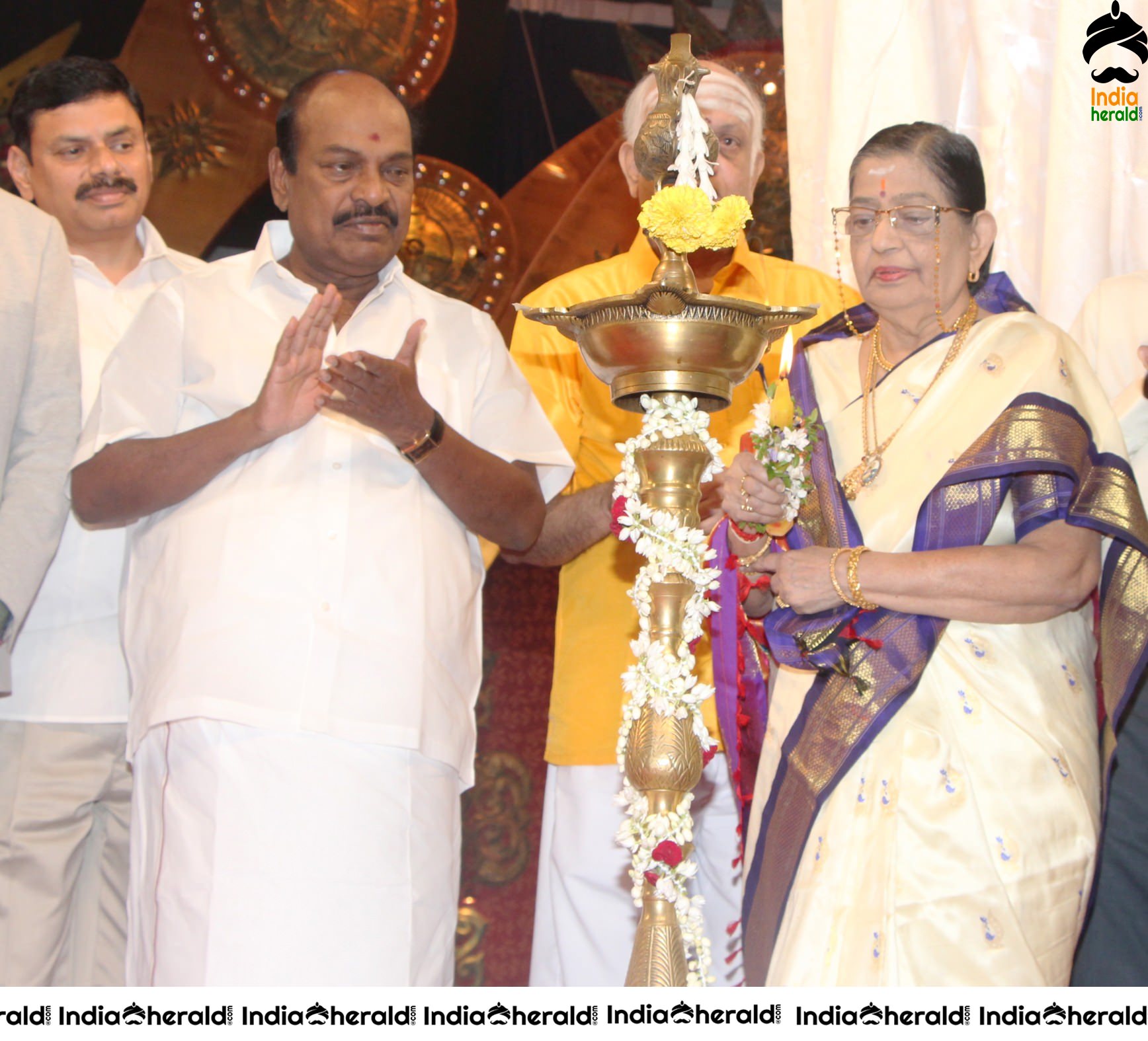 Chennaiyil Thiruvaiyaru 15th Season Opening Ceremony Photos Set 2