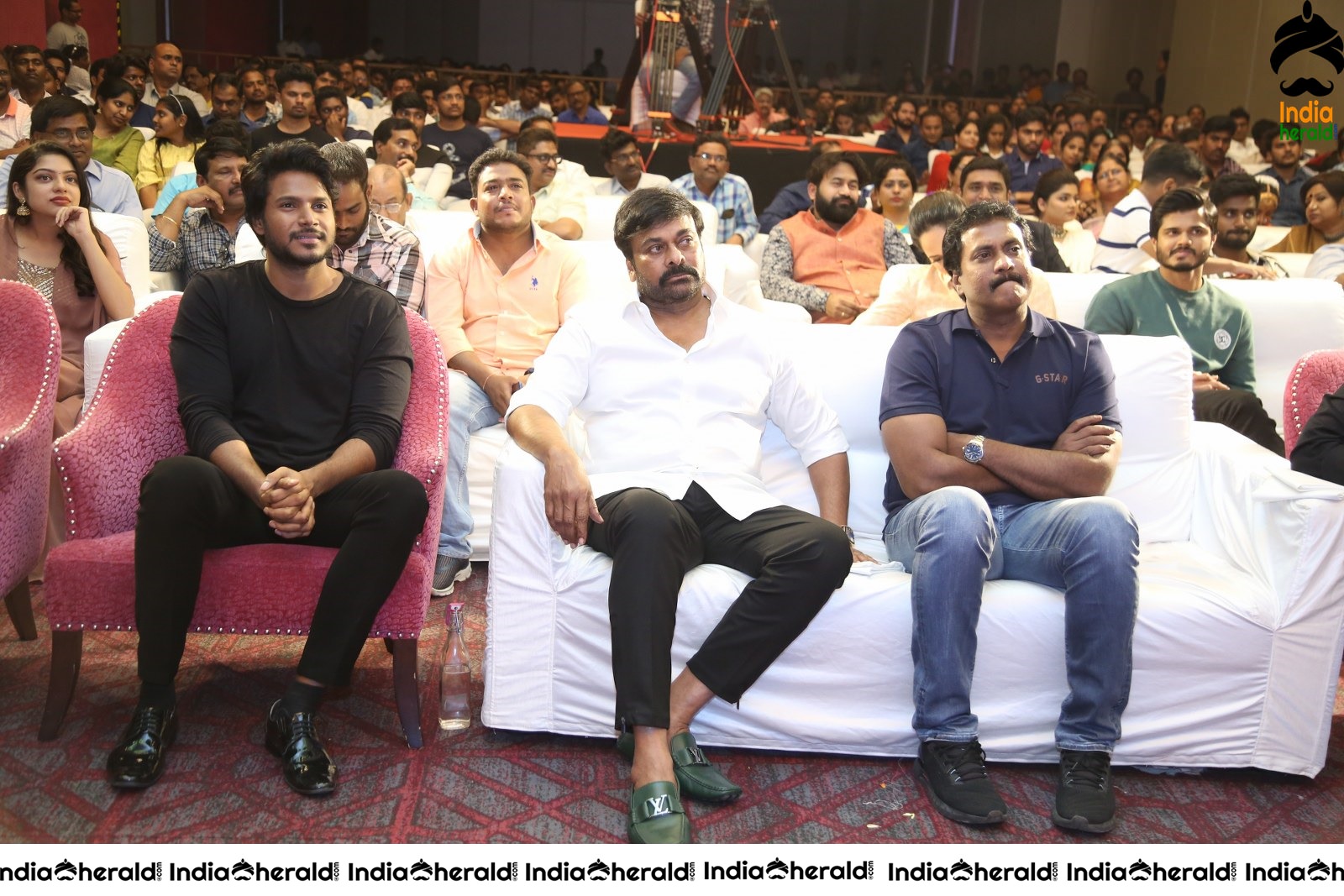 Chiranjeevi at O Pitta Katha Movie Event Set 2