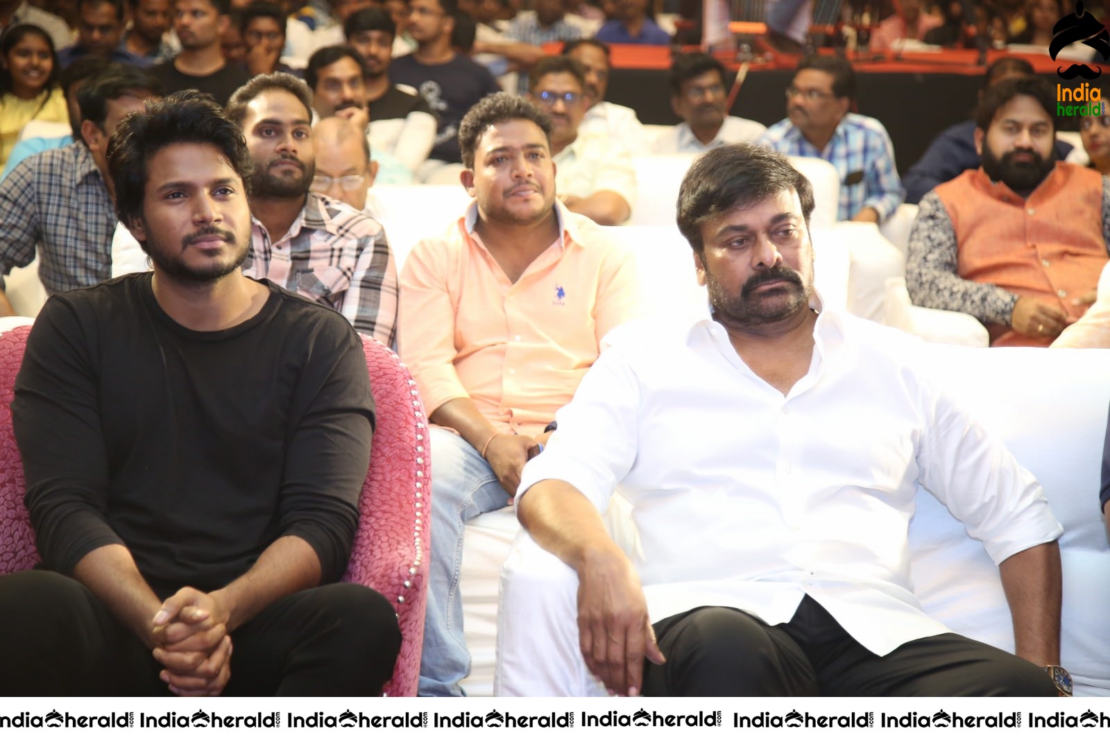 Chiranjeevi at O Pitta Katha Movie Event Set 2