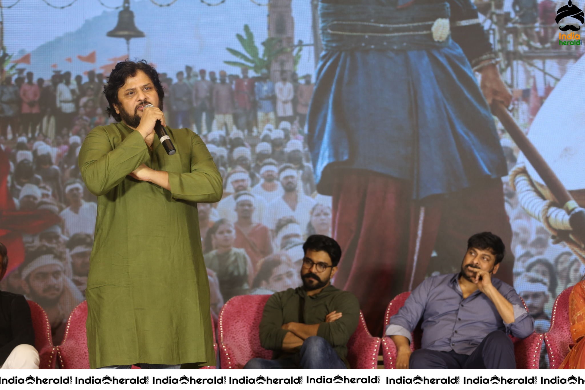 Chiranjeevi Tamanna and Ram Charan from the stage of Sye Raa Thank You Meet Set 1