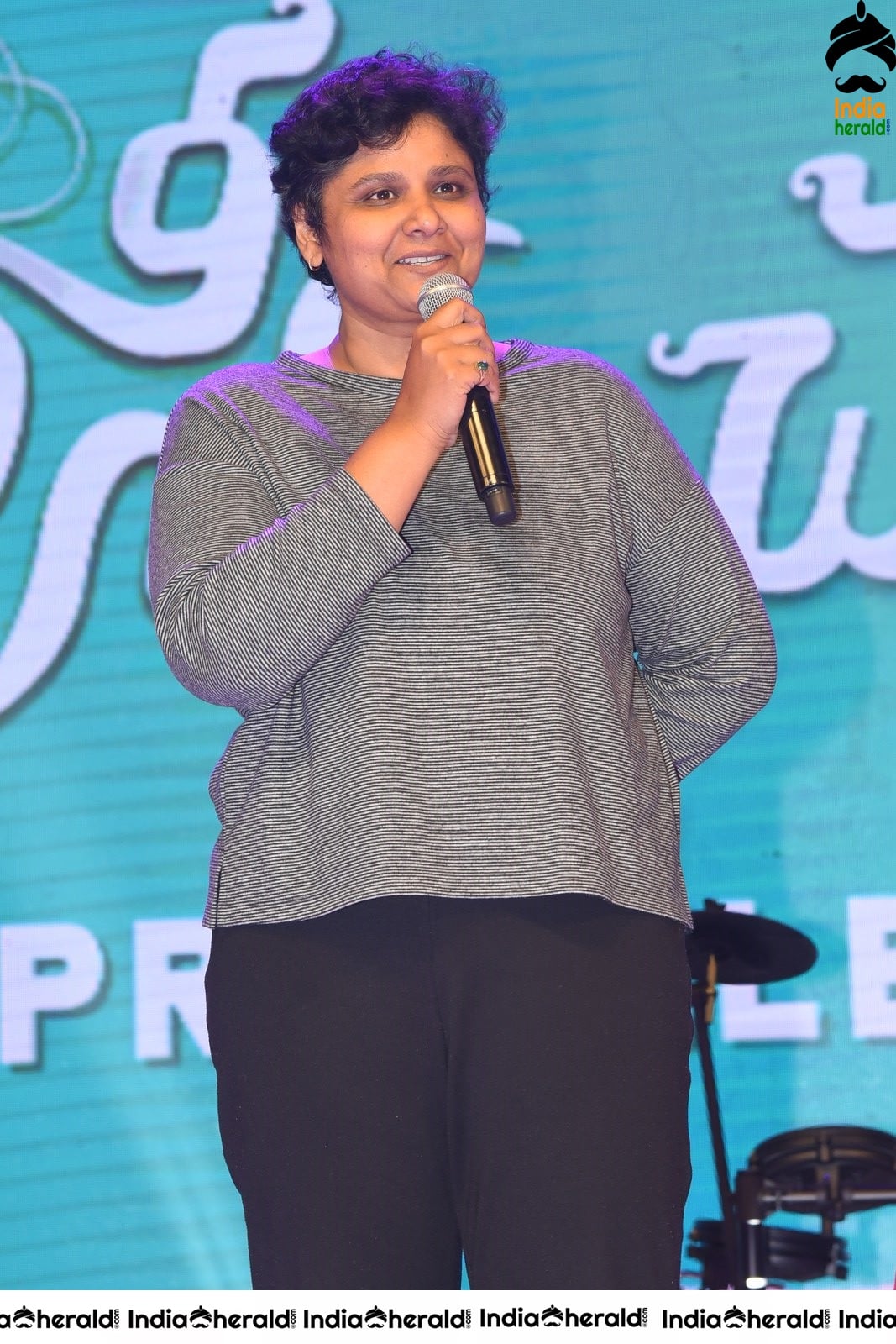 Choosi Choodangaane Movie Event Set 5