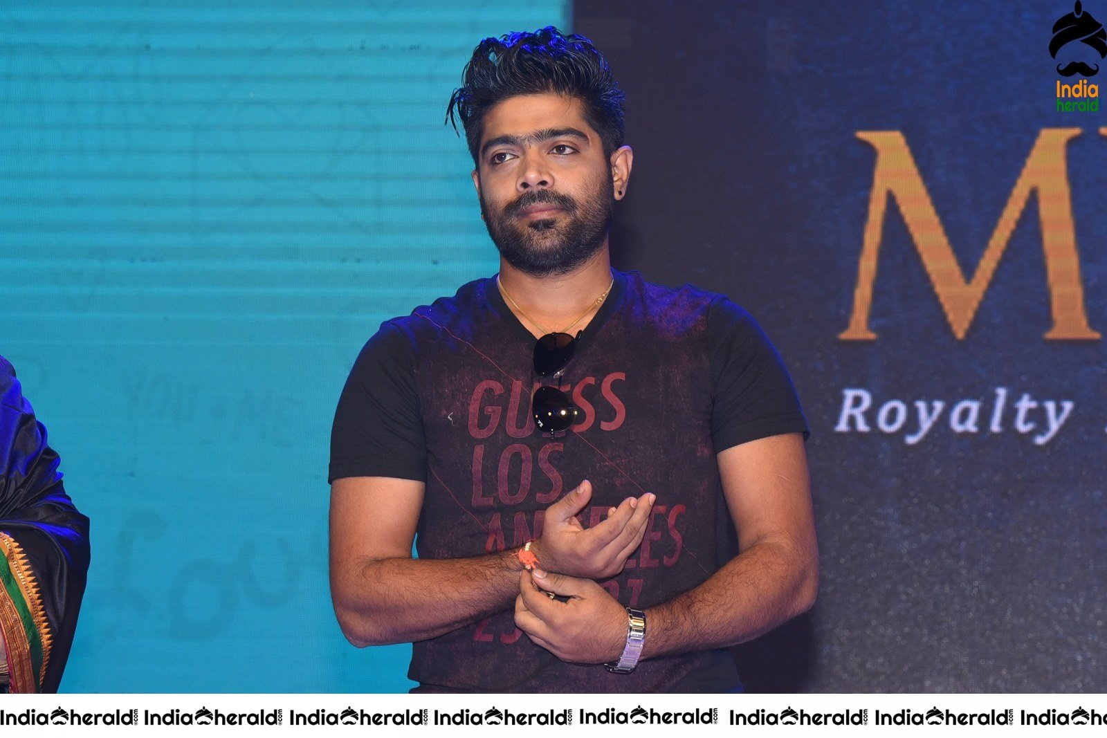 Choosi Choodangaane Movie Event Set 6