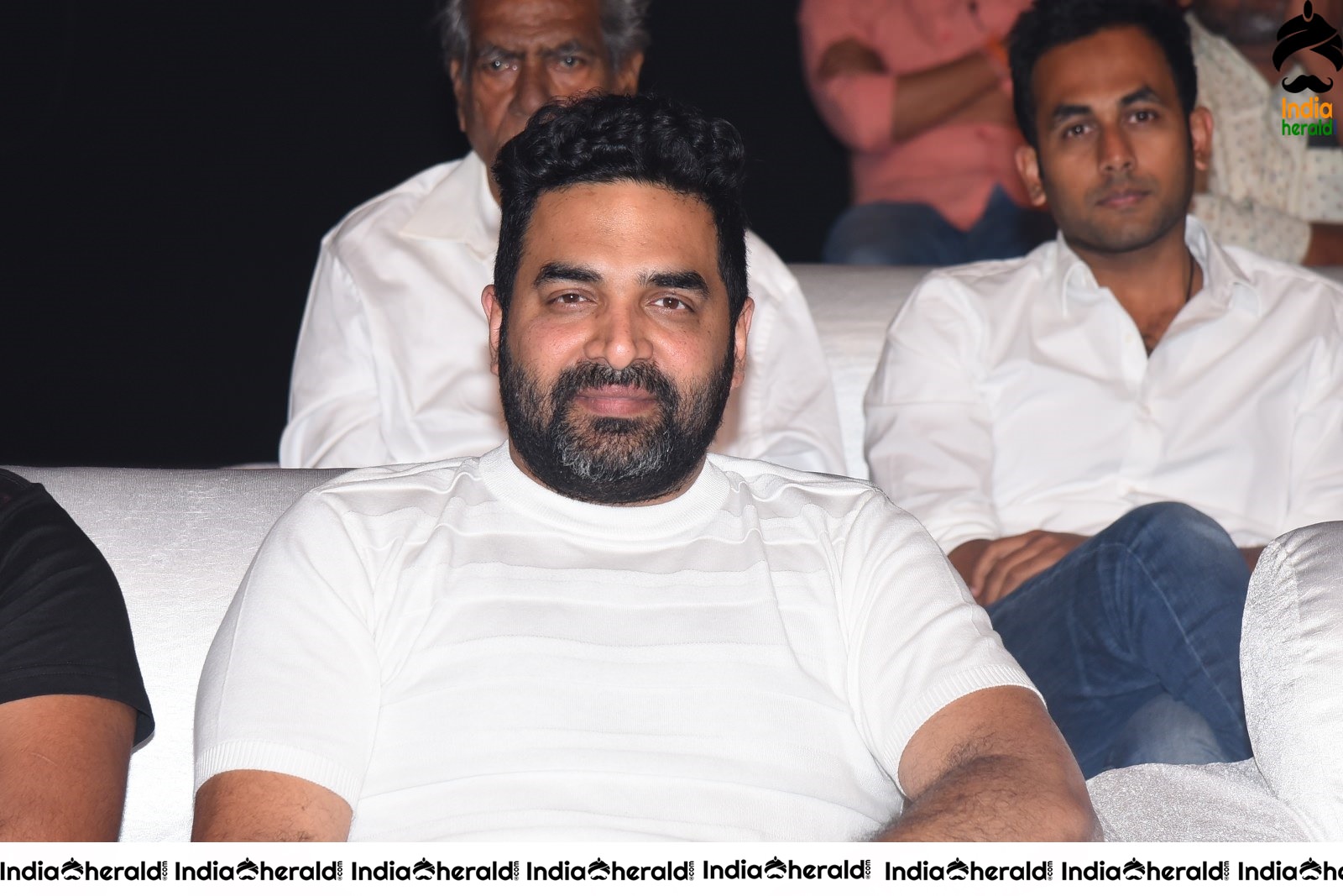 Choosi Choodangaane Movie Event Set 8