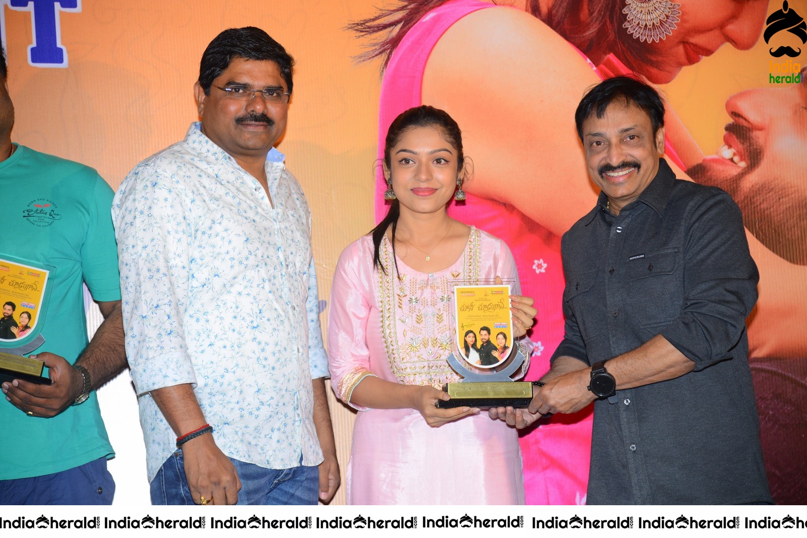 Choosi Choodangane Platinum Disc Press Meet Stills Set 1