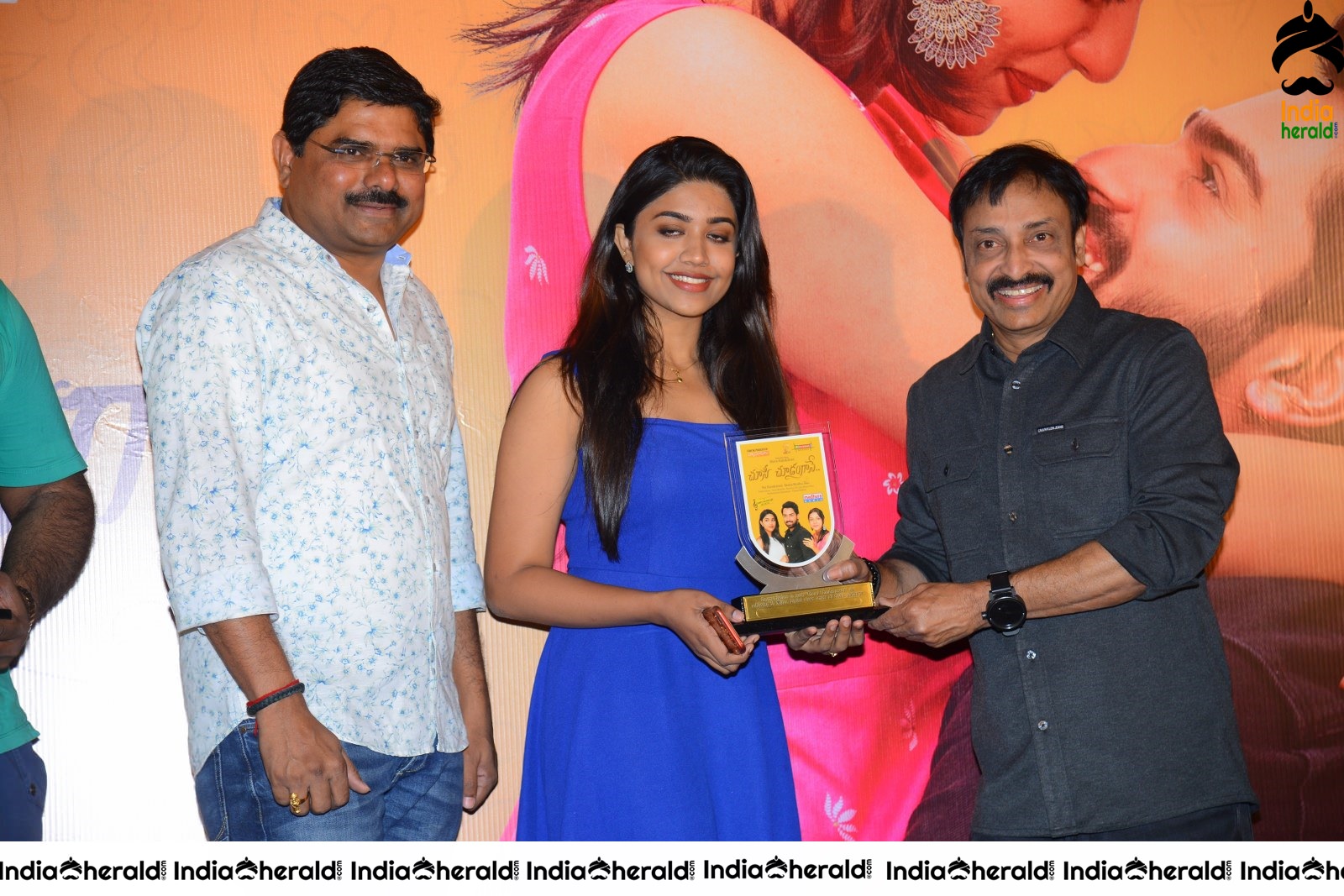 Choosi Choodangane Platinum Disc Press Meet Stills Set 2
