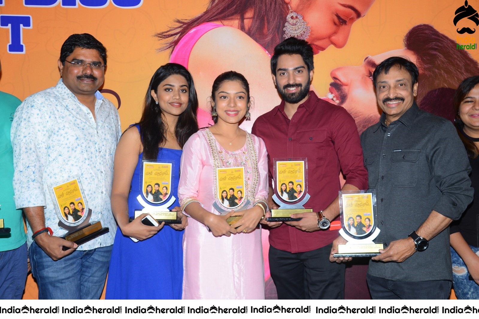 Choosi Choodangane Platinum Disc Press Meet Stills Set 3